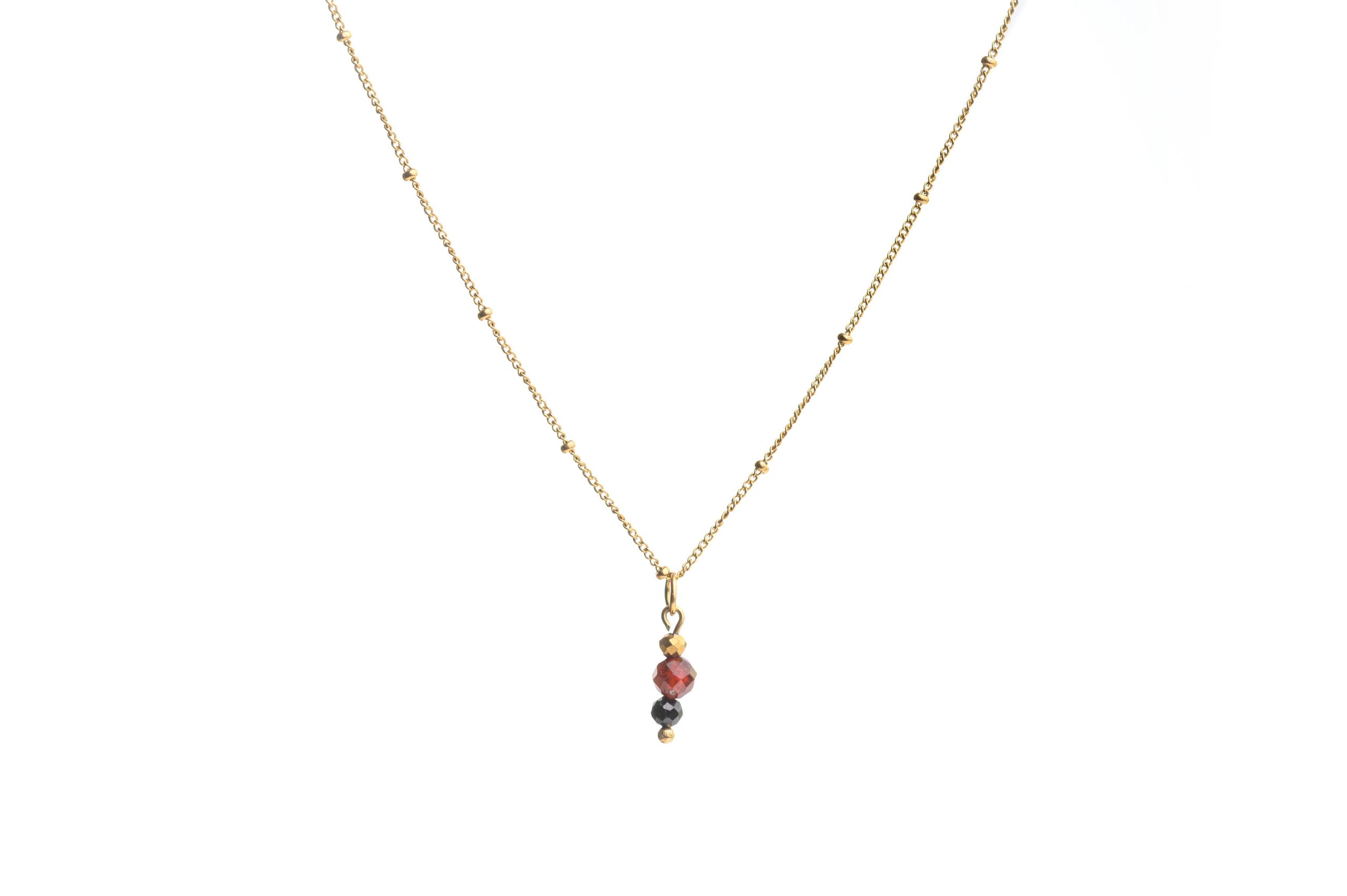 Naszyjnik z zawieszką z Granatu i Spinela