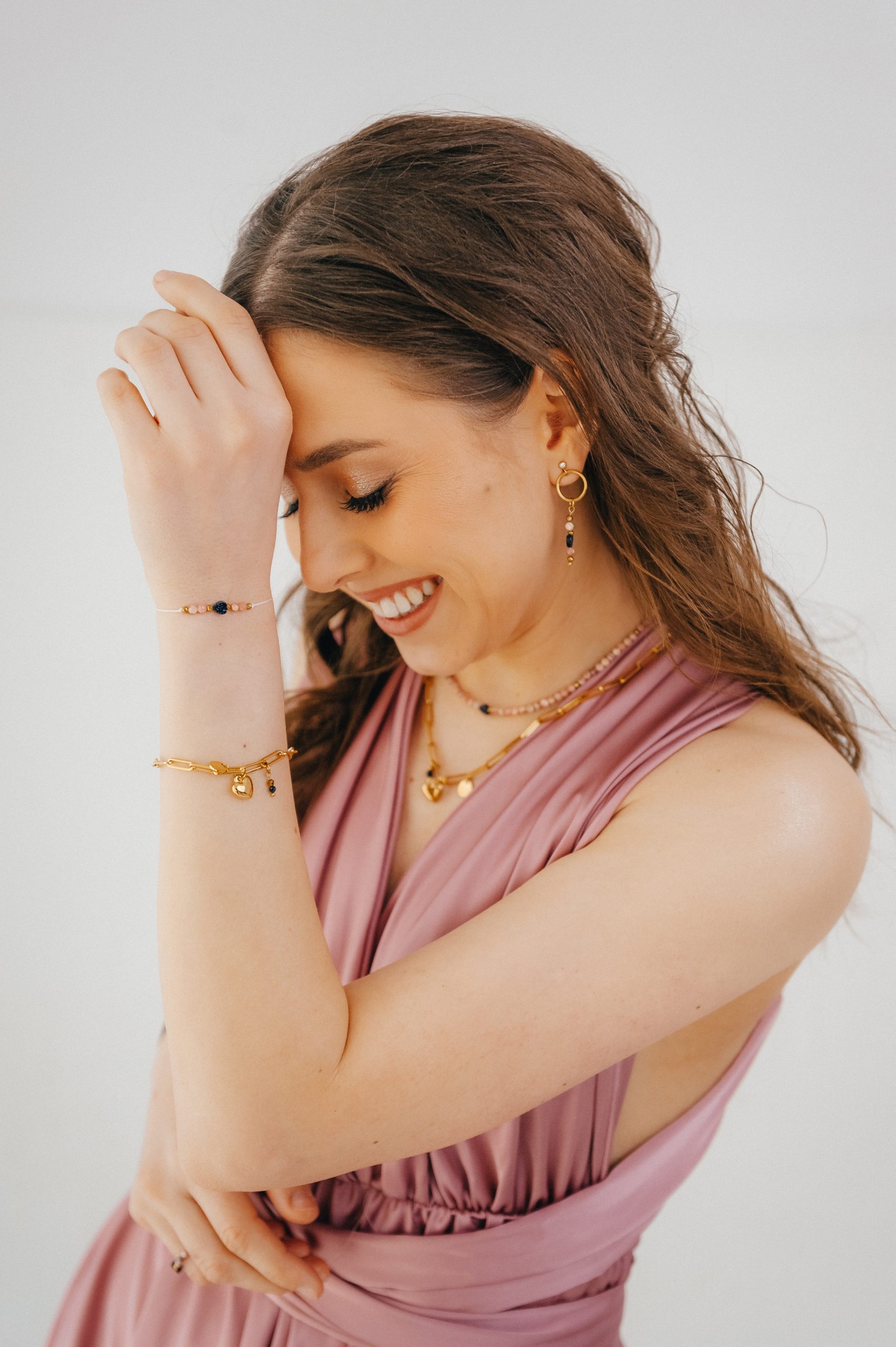 Bransoletka ze stali szlachetnej z zawieszkami - obrazek 3