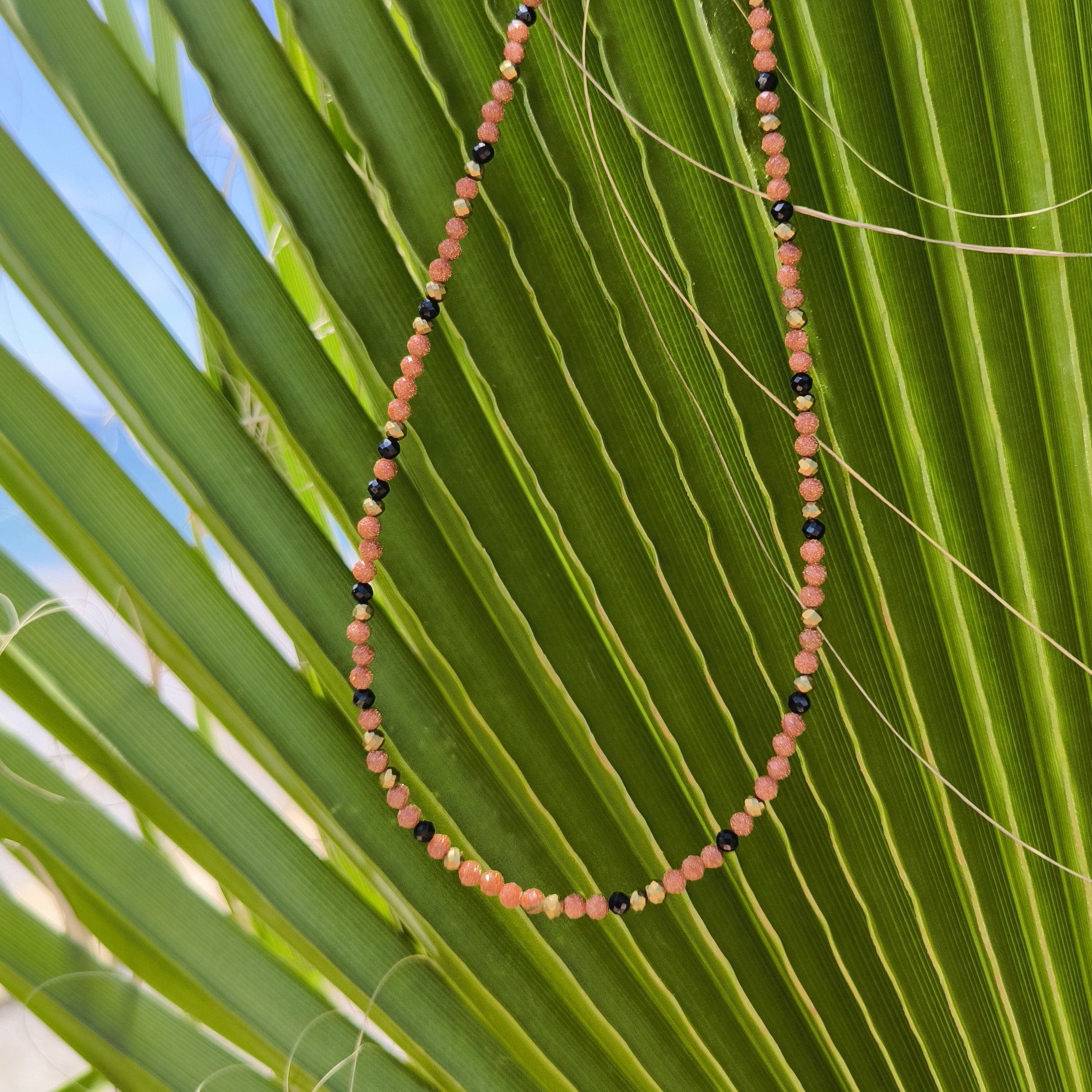 Naszyjnik Piasek pustyni i Spinel