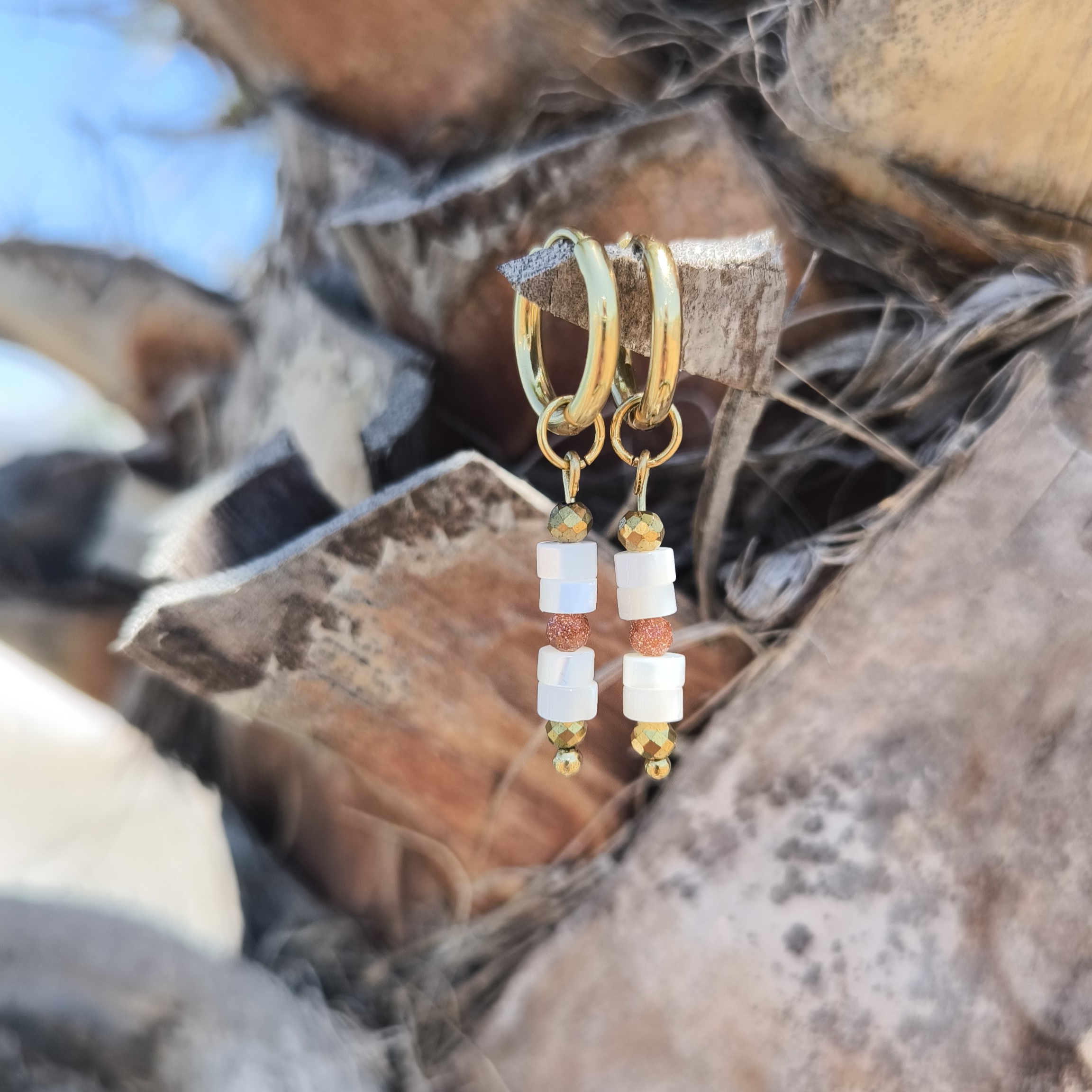 Kolczyki Masa perłowa i Piasek Pustyni