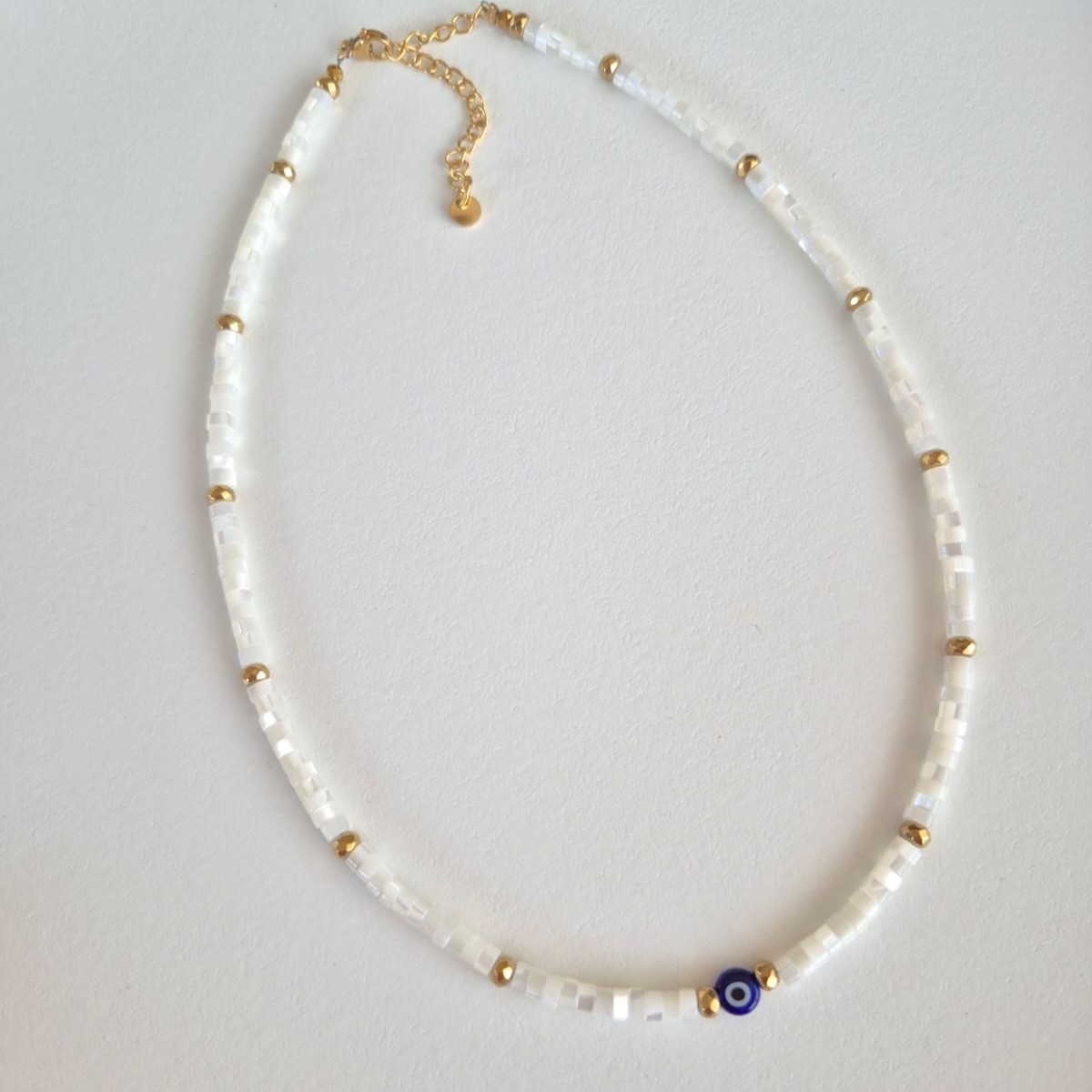 Naszyjnik z Masy Perłowej z Okiem Proroka