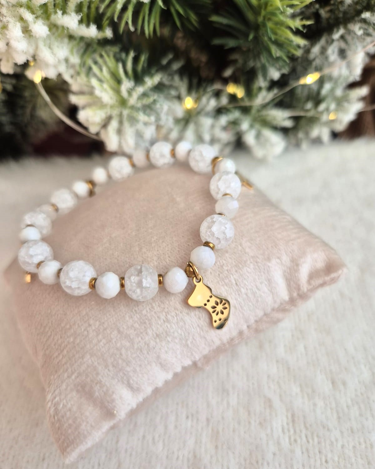Bransoletka Winter Magic z zawieszkami - obrazek 2